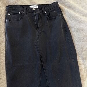 ABERCROMBIE BLACK DENIM SKIRT